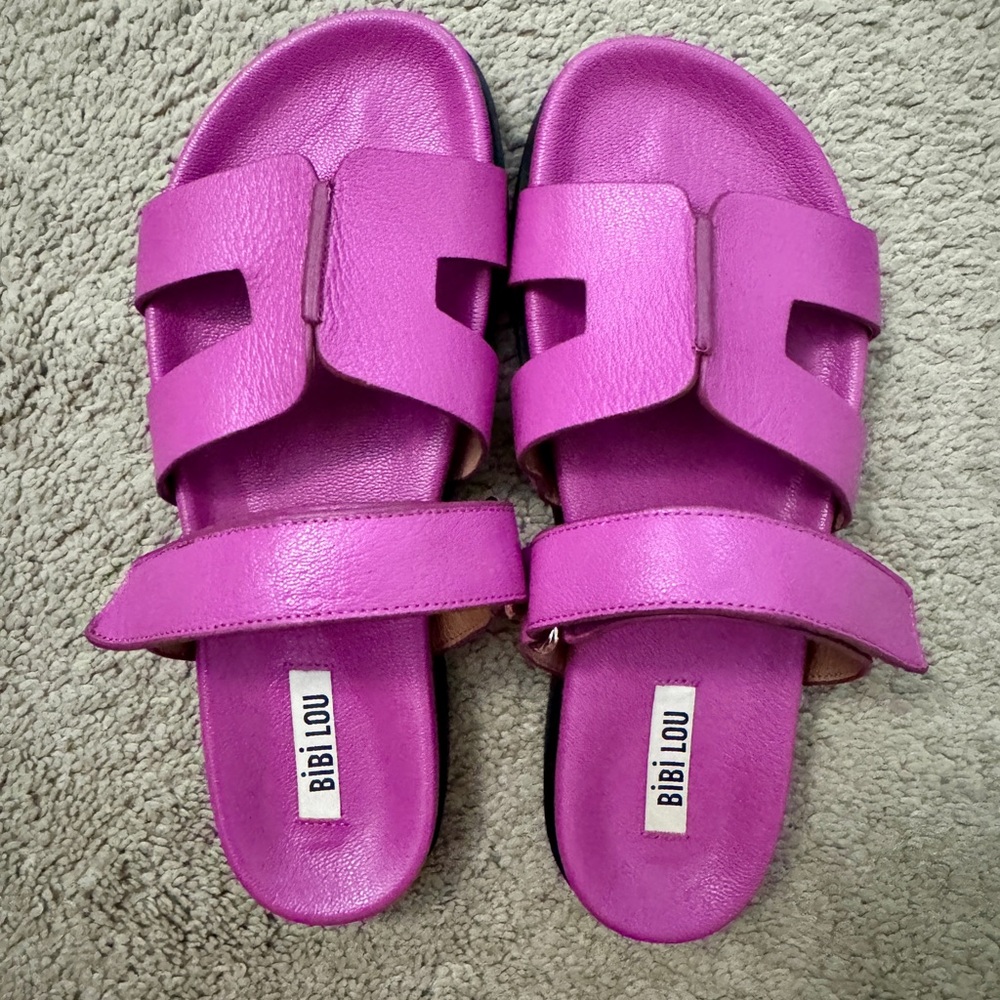 Bibi Lou Mindy Cutout Slide Sandals Size 39
